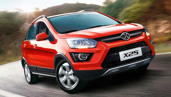 baic x25 2020 roja - SUVs más económicas