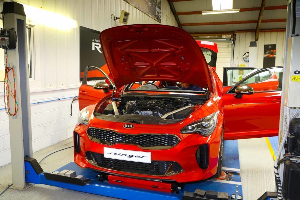 motor kia stinger 2020