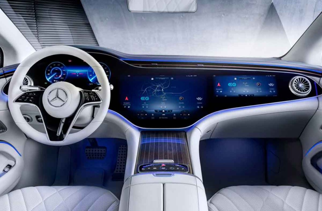interior-vehiculo-electrico-de-lujo