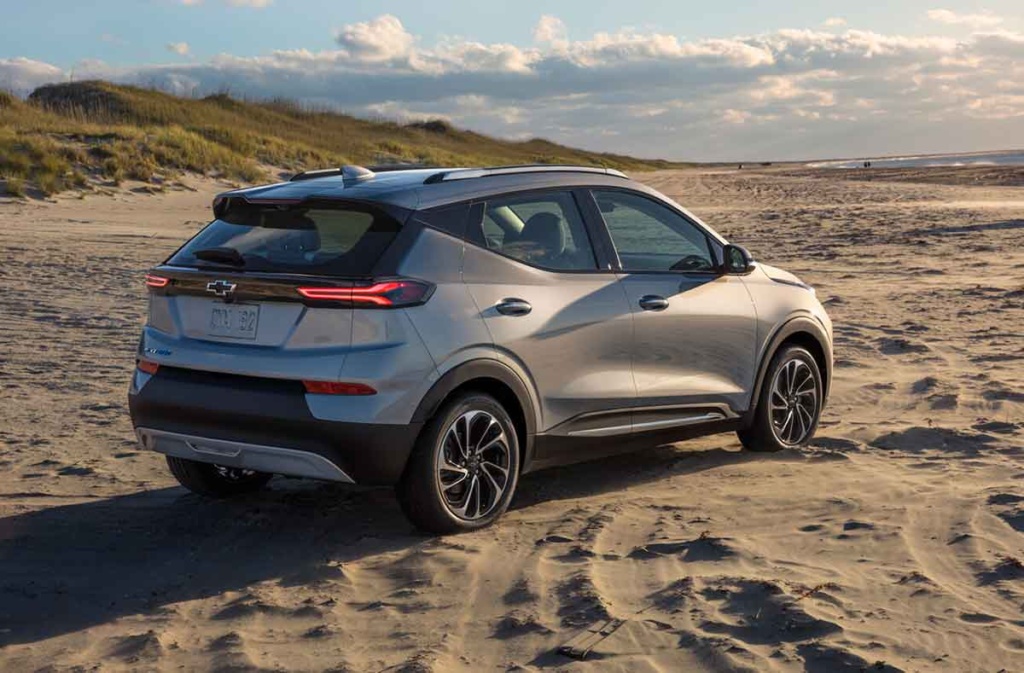 chevrolet-bolt-euv-2022-exterior