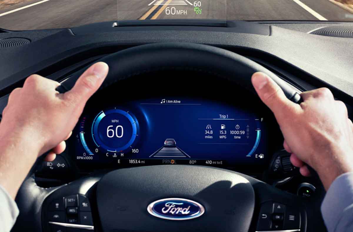 ford-escape-hibrido-2021-precios-pantalla-volante