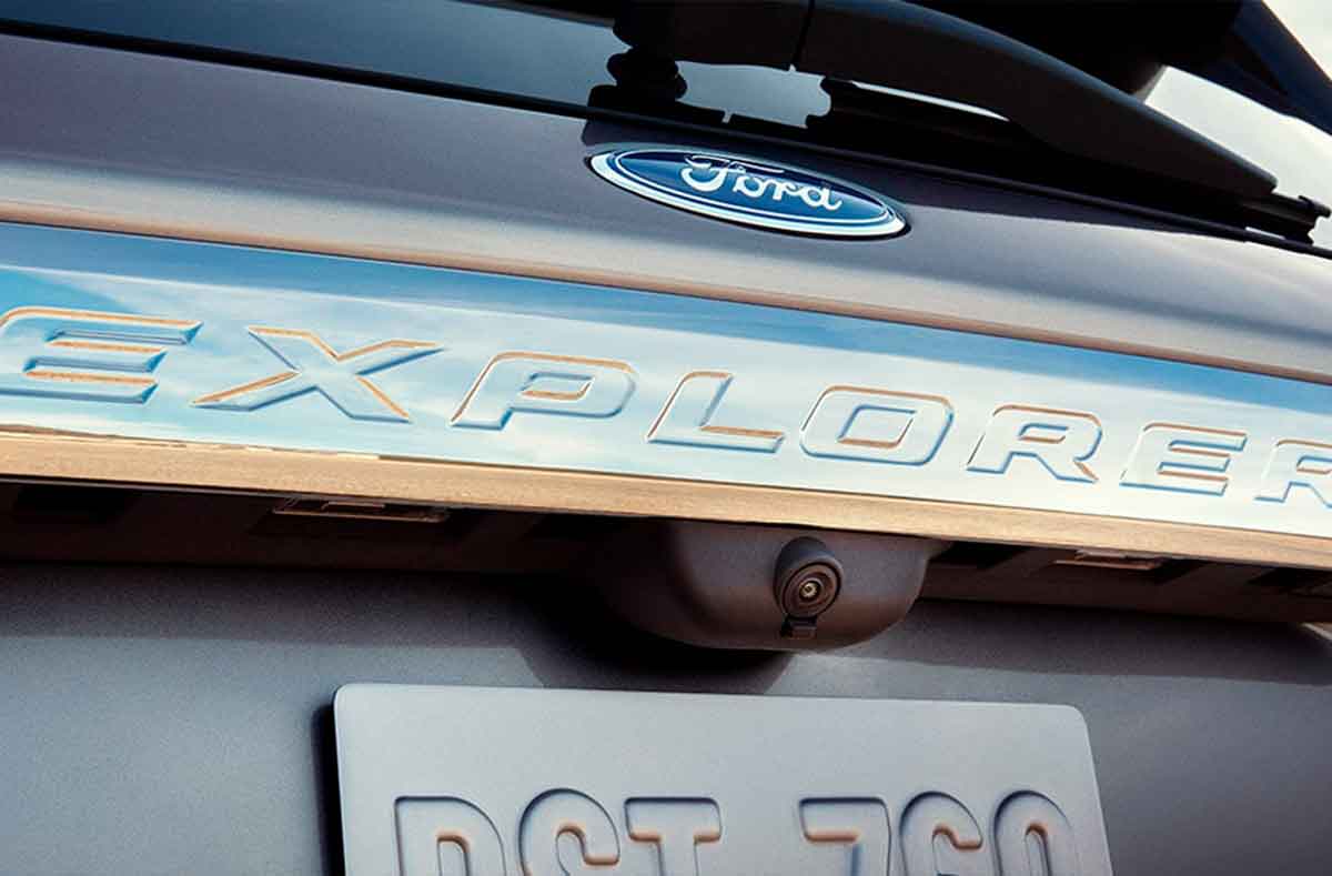 ford-explorer-2021-exterior-atras-logo