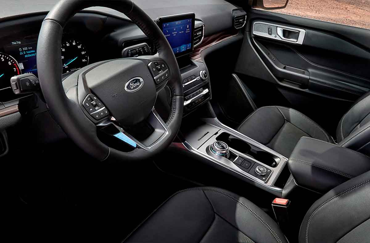 ford-explorer-2021-interior-cabina