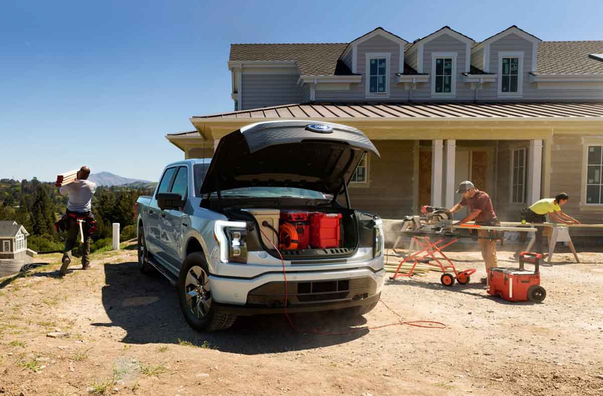 ford-f-150-lightning-exterior-cofre
