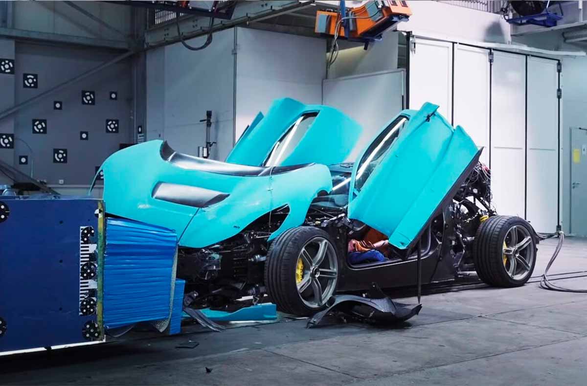 prueba-de-choque-del-rimac-c_two-auto-de-39-7-millones-de-pesos