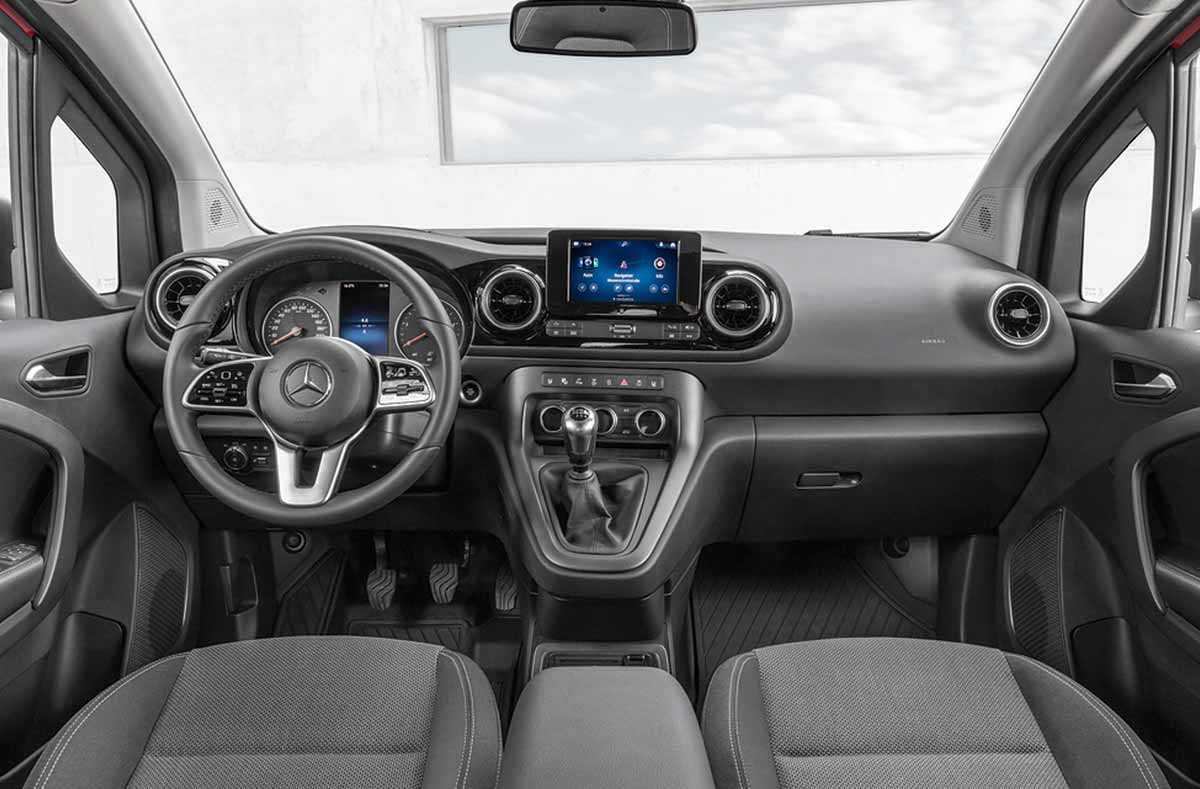 interior van 2022