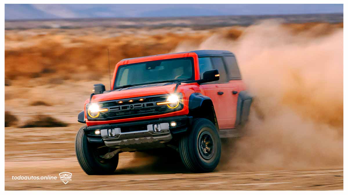 Ford Bronco Raptor 2023 llega con mayor potencia