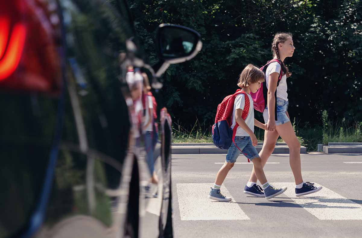 Qué es el frenado autónomo de emergencia (AEB)