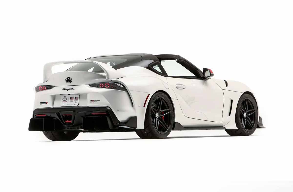 Toyota Supra 2023 con transmisión manual de 6 velocidades