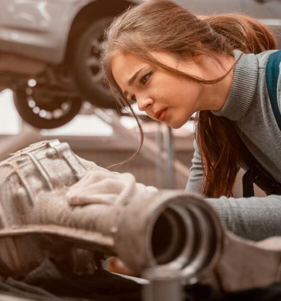 Cómo se lleva a cabo la combustión en el motor de un auto